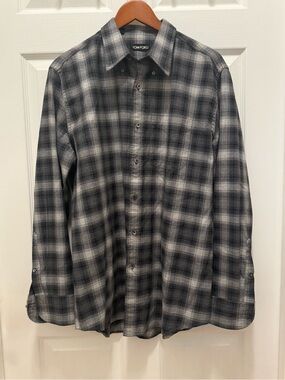Tom Ford Mens Large 16 1/2 Neck Black and Gray Plaid Button-Down Shirt